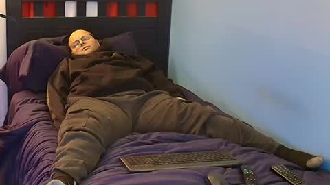 subzero online show from February 11, 5:26 am