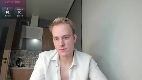 Kevin online show from October 3, 7:19 pm