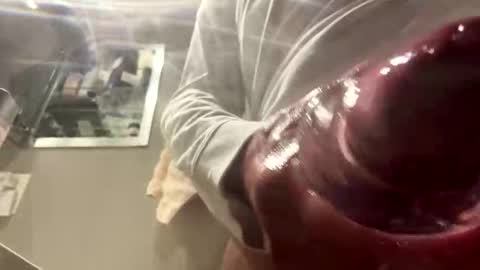 summerpoolman online show from April 17, 1:41 am