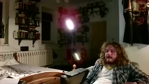 sunr1sa online show from December 17, 4:32 pm