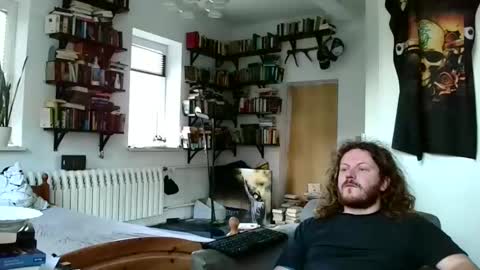 sunr1sa online show from December 27, 8:45 am