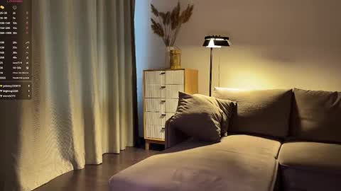 sunshinealex online show from October 25, 8:05 am