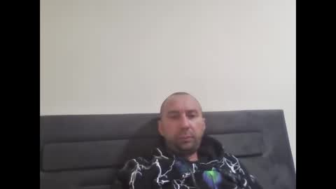 super42835015 online show from October 18, 5:07 pm