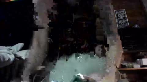 Snapshot of superd512 chatting on December 16, 11:28 pm Guero Cash online show from December 16, 11:28 pm