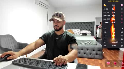 supermanboyxxl online show from October 13, 5:24 am