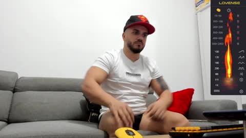 supermanboyxxl online show from December 28, 1:50 am