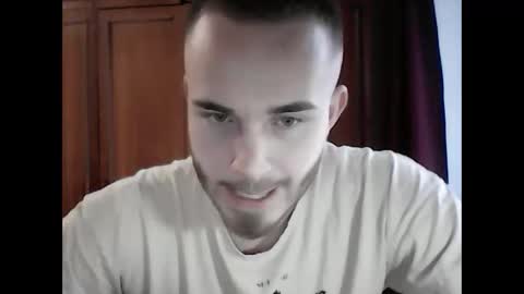 Snapshot of supermanqsky chatting on December 15, 12:28 pm SupermanQSky online show from December 15, 12:28 pm