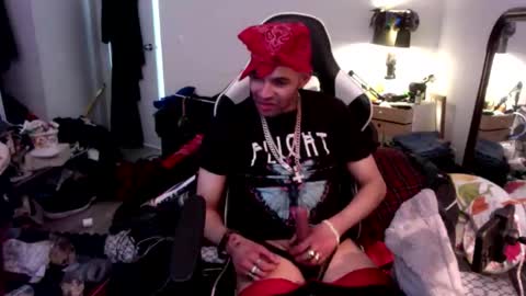 Phillup Slutz online show from February 14, 7:42 pm