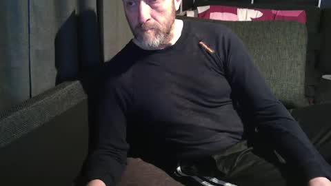 ArnSwart online show from March 14, 5:47 am