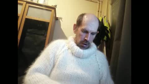 sweaterboy666 online show from February 4, 11:55 pm