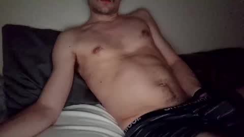 sweetlou22 online show from January 25, 7:17 am