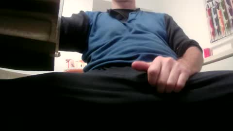 Snapshot of sweetwarrior32 chatting on December 9, 2:18 pm Ricky32 online show from December 9, 2:18 pm