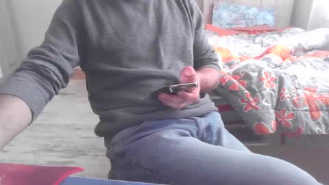 sweety_boy21 online show from January 11, 1:32 pm