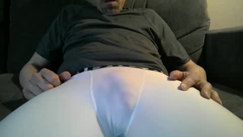 Snapshot of swontguy2025 chatting on March 12, 6:51 am swontguy2025 online show from March 12, 6:51 am