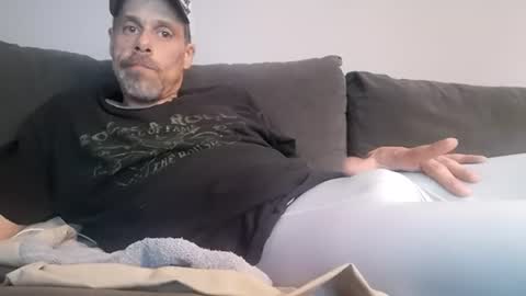 swontguy2025 online show from June 18, 2:24 am