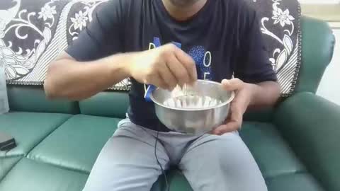 Snapshot of symond_jns chatting on October 1, 11:25 am symond_jns online show from October 1, 11:25 am