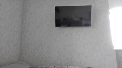 Den online show from April 20, 7:22 am