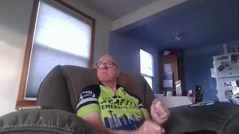 tacrunner66_ online show from January 9, 11:32 pm