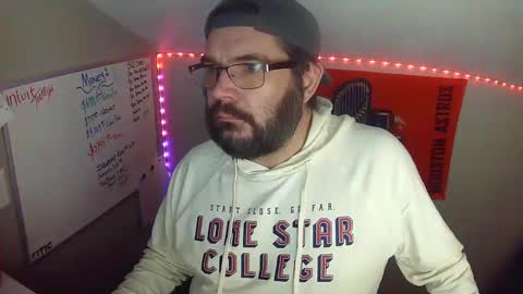 TaintNuzzler online show from February 12, 6:09 pm