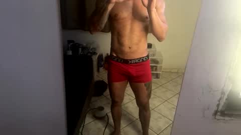 The King online show from December 1, 8:12 pm