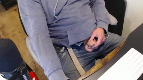 tallguy4unow online show from March 2, 6:15 pm