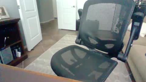 Snapshot of tanoaz54 chatting on February 11, 9:46 pm tanoaz54 online show from February 11, 9:46 pm