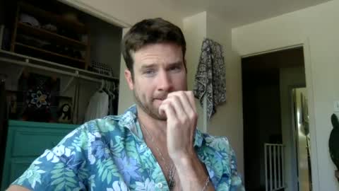 Dr. Love online show from July 1, 9:59 pm