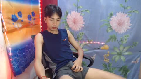 Snapshot of tastylicious_kim chatting on January 10, 1:21 am Ask me online show from January 10, 1:21 am