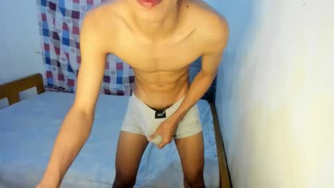 Snapshot of tastylicious_kim chatting on October 9, 1:05 pm Ask me online show from October 9, 1:05 pm