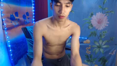 Snapshot of tastylicious_kim chatting on February 8, 11:55 am Ask me online show from February 8, 11:55 am