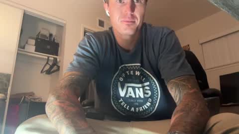 tattednblonde online show from May 30, 9:53 am