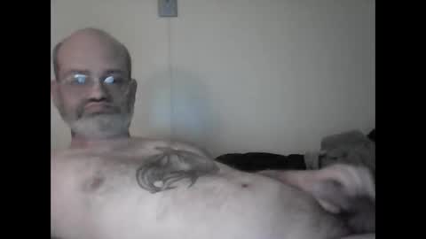 Snapshot of tattedpanther chatting on February 5, 1:54 pm tattedpanther online show from February 5, 1:54 pm