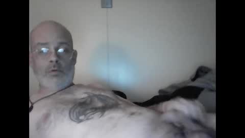 Snapshot of tattedpanther chatting on March 9, 1:56 am tattedpanther online show from March 9, 1:56 am