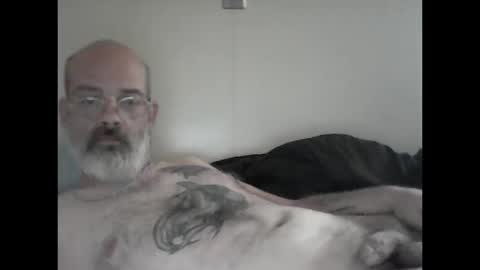 Snapshot of tattedpanther chatting on October 14, 2:35 pm tattedpanther online show from October 14, 2:35 pm