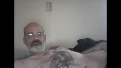 Snapshot of tattedpanther chatting on October 17, 1:26 pm tattedpanther online show from October 17, 1:26 pm