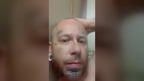 tattootravis online show from July 15, 3:35 am