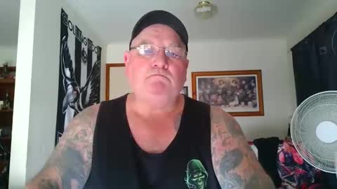 tattzsexy online show from February 3, 6:51 am