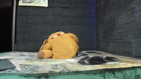 Snapshot of taurus_boy1 chatting on January 24, 3:11 am  T A U R U S  online show from January 24, 3:11 am