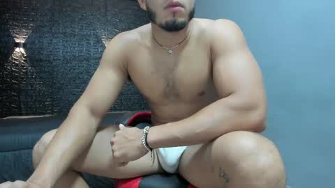 Snapshot of taurus_boy1 chatting on October 4, 12:21 pm  T A U R U S  online show from October 4, 12:21 pm