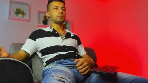 tayer_bennet online show from October 7, 10:14 pm