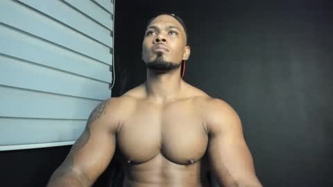 Snapshot of tayler_waka chatting on February 4, 1:45 am Tyler online show from February 4, 1:45 am