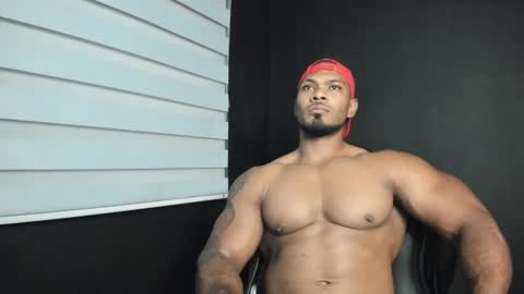 Snapshot of tayler_waka chatting on February 9, 12:29 am Tyler online show from February 9, 12:29 am