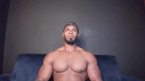 Snapshot of tayler_waka chatting on September 22, 11:26 pm Tyler online show from September 22, 11:26 pm