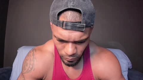 Snapshot of tayler_waka chatting on October 22, 11:08 pm Tyler online show from October 22, 11:08 pm