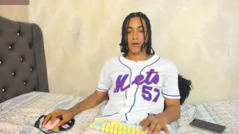 Taylor online show from March 9, 10:26 pm