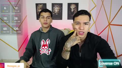 Snapshot of taylor_johnn chatting on February 15, 3:17 pm Penagos zz    online show from February 15, 3:17 pm