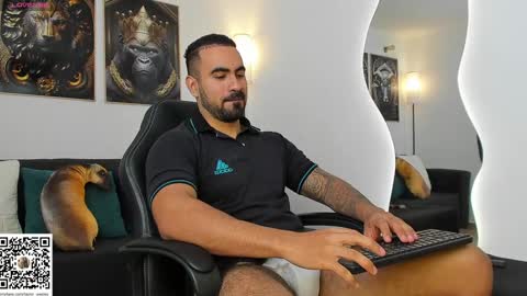 onlyfanstaylor wesley online show from December 18, 1:34 pm