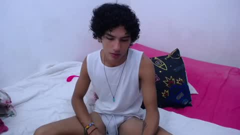 Tayron online show from December 20, 4:04 pm