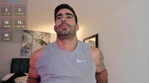 Snapshot of tbastian chatting on October 14, 11:56 pm BASTIAN online show from October 14, 11:56 pm