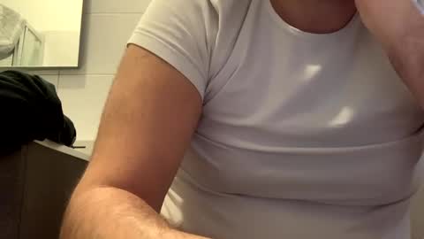 Tbest1986 online show from January 5, 10:21 am